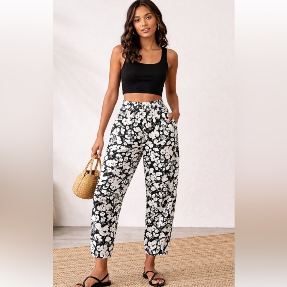 EVERLANE Medium Black & White Floral Linen Barrel Leg Pants Excellent Condition